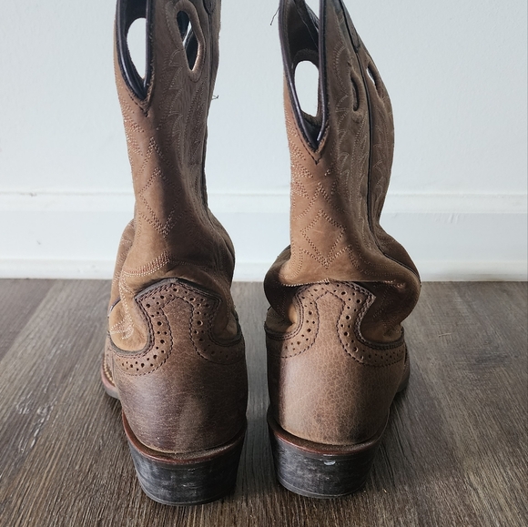 *SOLD* ARIAT Roughstock Boots Mens Leather Size 7.5D Style: 10002227 - Picture 5 of 8